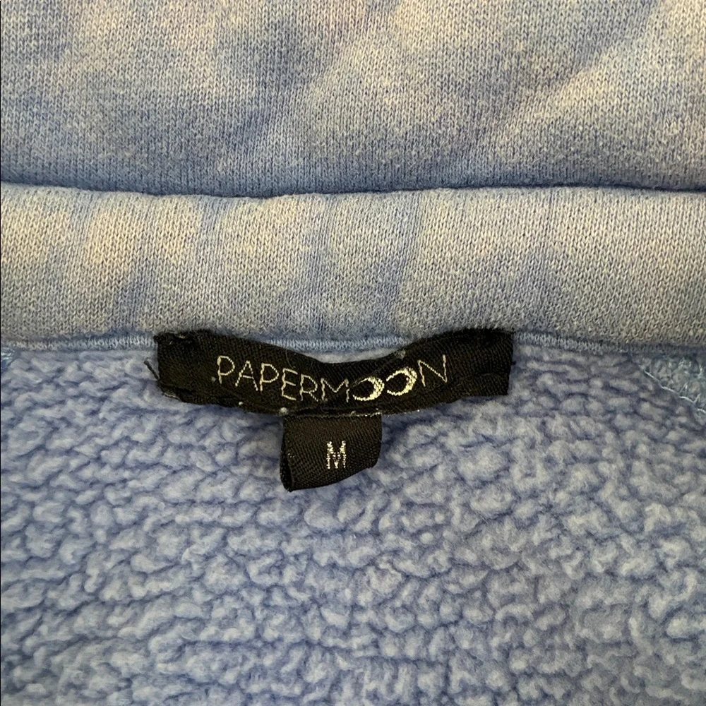Paper moon pull over. - Picture 3 of 3